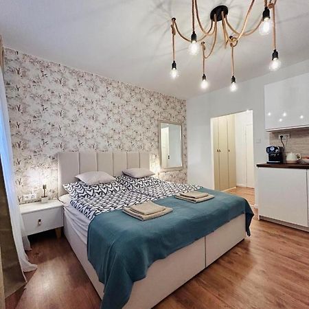 Castle Hill Apt In Old Town Of Bratislava With Free Parking Εξωτερικό φωτογραφία